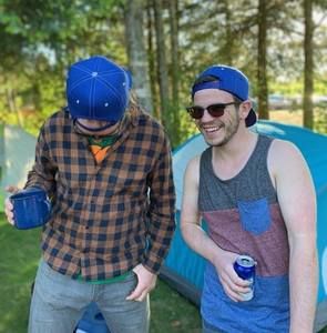 Meet your Posher, Ray